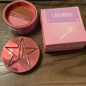 Jeffrey Star nib lavendar setting powder